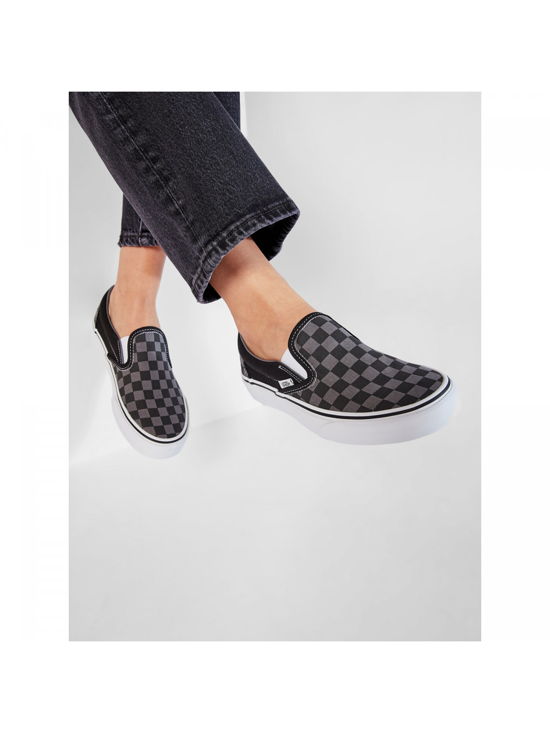 Tenisky Vans Classic Slip-On VN000EYEBPJ Černá